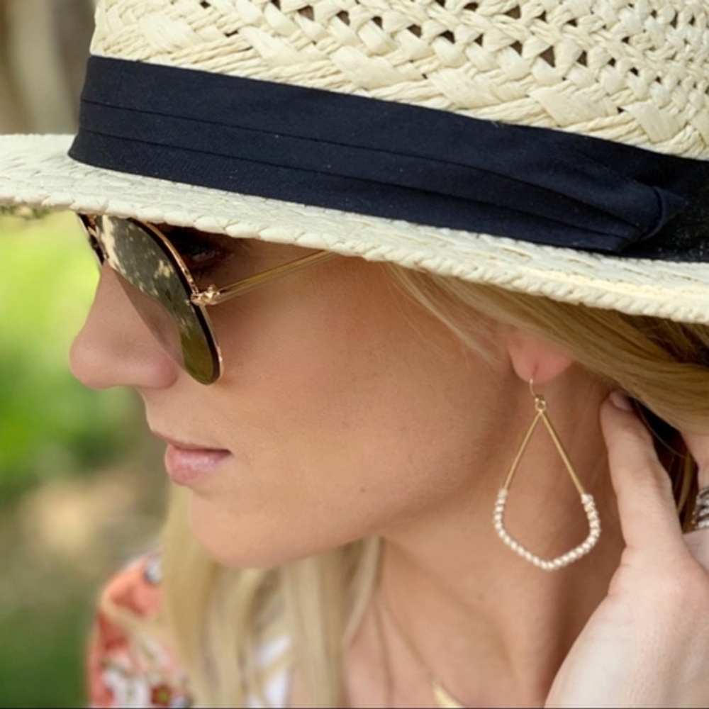 LAST PAIR! Mint Thread Wrapped Marquee Earrings - Picture 2 of 5